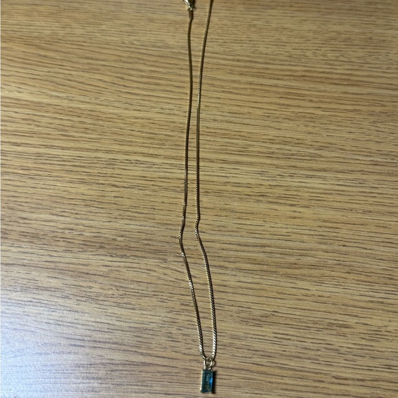 Vonkansy Silver Necklace – Rectangle Blue Gem Pendant – 16” Chain – New - Picture 2 of 3